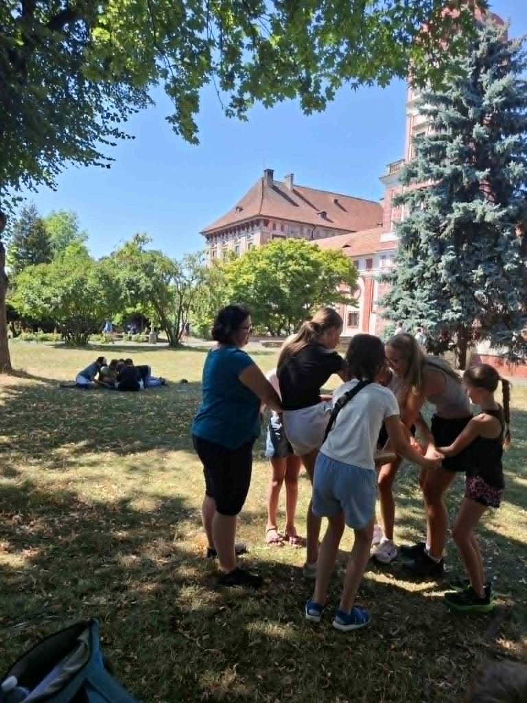 22.jfif
